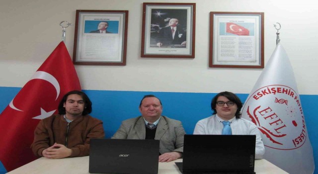 ‘Alternatif Enerji Kaynaklarının Verimli Kullanımı konulu kimya projeleri ile Türkiye birincisi oldular
