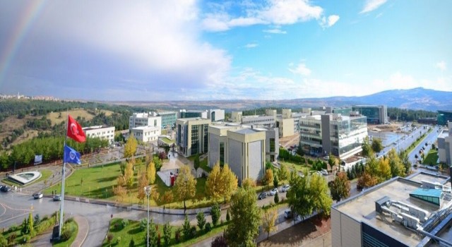 Binlerce öğrenci Uşak Üniversitesini tercih etti