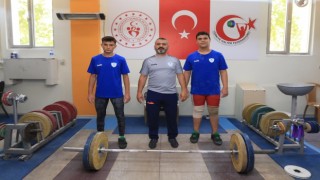 Pamukkaleli halterciler Türkiye Şampiyonasına hazır