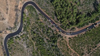 Ispartada 2 köyü ilçeye bağlayan yol sıcak asfalta kavuşuyor