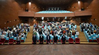 Uşak Üniversitesinde yeni öğrencilere yönelik oryantasyon programı gerçekleşti