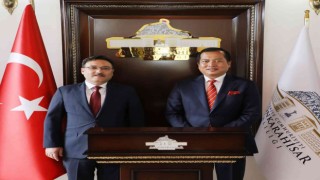 Vali Çiçek: “Endonezya ile Türkiye arasındaki ikili ilişkiler arttırılmalı”