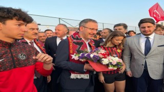 Bakan Kasapoğlundan Eskişehirspor için ‘Modernize edilmiş tesis müjdesi