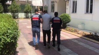 İzmirde eş zamanlı terör operasyonu: 7 şüpheli gözaltında