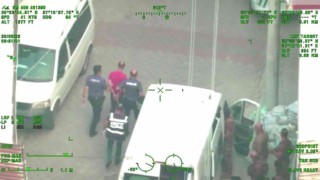 İzmirde haklarında yakalama emri olan 25 suçluya operasyon