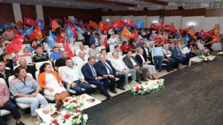 AK Parti İzmirde “Türkiyenin Kazanımları ve 2023ün Önemi programı Konaktan başladı